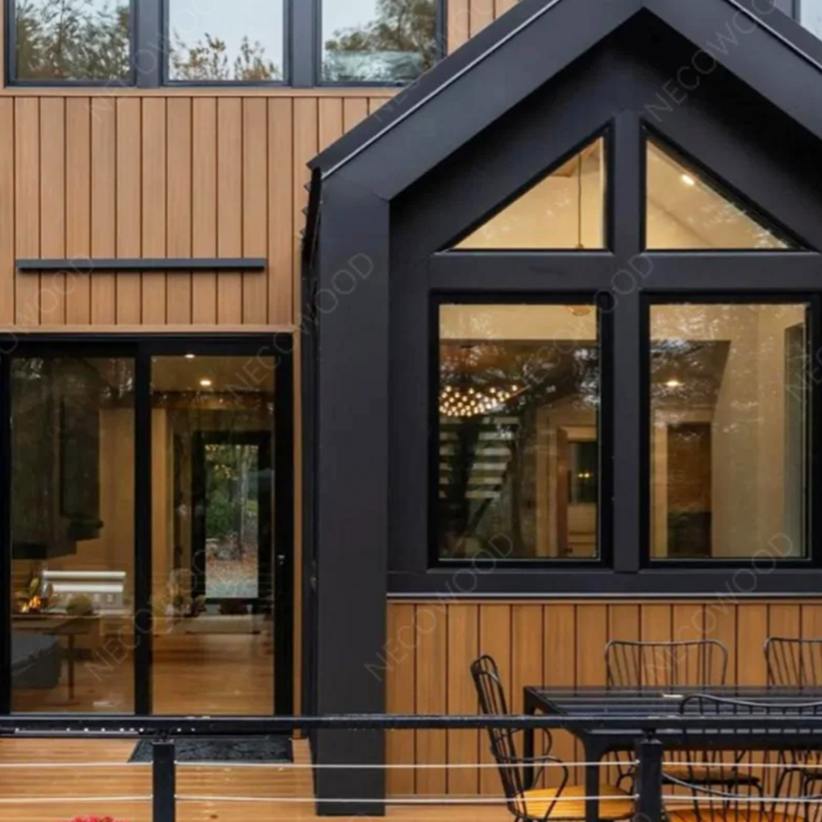 NECOWOOD、次世代屋外用ウッド調クラッドシステムを発売