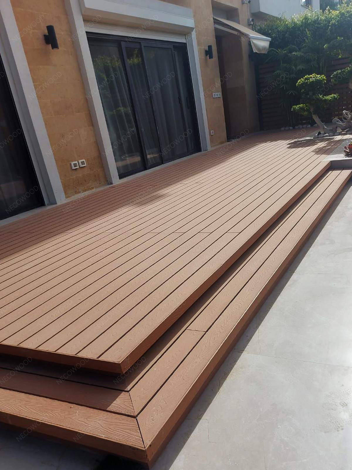 Necowood ASA cladding after 3 years in Bali tropical climate – zero fading